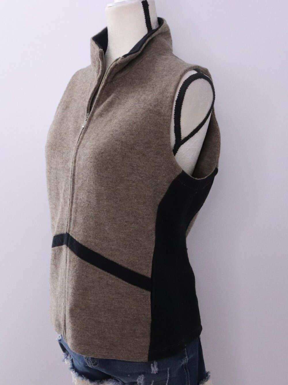 Ibex Merino Wool Full Zip Vest Medium Brown Black Colorblock
